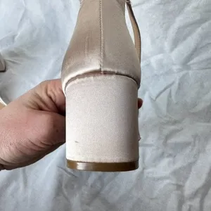 Badgley Mischka‎ Jewel Joanne Embellished Block Heel Sandal Champagne Cream 9 thumbnail 12