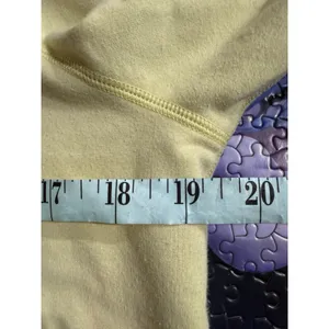 Lululemon Rejuvenate Crewneck Pullover Zipper Sweater Mellow Lemon‎ Size 10 Flaw thumbnail 6