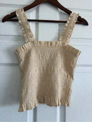 ASTR The Label Twiggy Smocked Ruffle Strap Crop Top Cream M thumbnail 4