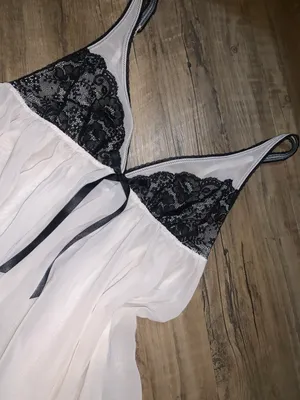 Victoria’s Secret Nightie thumbnail 3