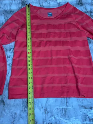 The North Face Women’s Coral Performance Tee thumbnail 4