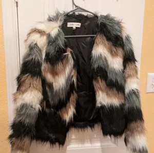 John + Jenn Faux fur coat Size XS thumbnail 2