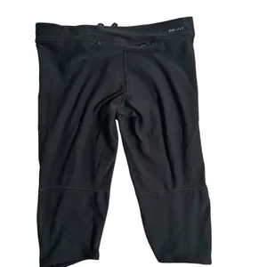 Nike DriFit Womens Medium Running Crop Leggings Capris Tights Black Activewear M thumbnail 2