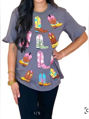 Layerz Clothing Carrie’s Boot Tee in Charcoal Grey‎ Med Nashville Cowboy Cotton thumbnail 1