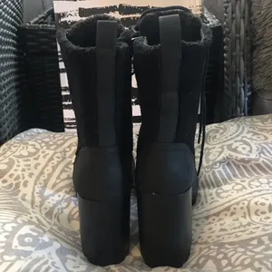 New Dolce Vita Dixy Faux Shearling Trim Heel Platform Boots thumbnail 6