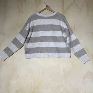 Altar'd State Striped Cropped Sweater Women's Small V Neck Soft Knit Pullover thumbnail 7