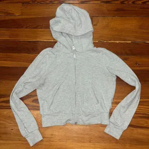 Aritzia Tna cropped zip up thumbnail 1