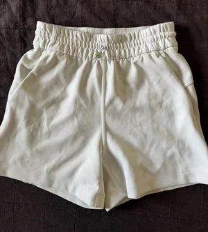 Lululemon Shorts thumbnail 1