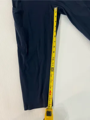 Lululemon Navy High-Waist Athletic Capri Leggings with Pockets thumbnail 4
