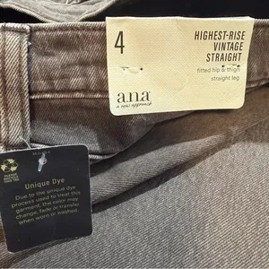 a.n.a Highest Rise Vintage Straight Jeans Women’s 4 Brown Denim NWT 27” thumbnail 8