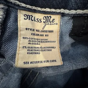 Miss Me Boot Jeans Women’s Size 28 JW5078B5 Embellished Rhinestones Low Rise thumbnail 13