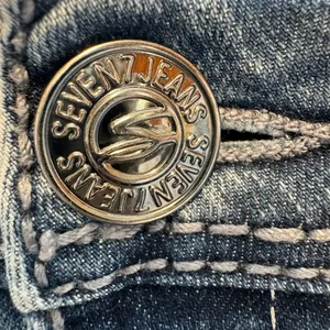 Seven7 Boot Cut Jeans Blue Denim Size 12 thumbnail 4