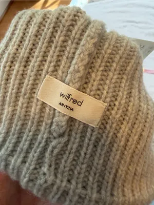 Aritzia Chime Wool Cashmere Beanie Hat Grey thumbnail 3