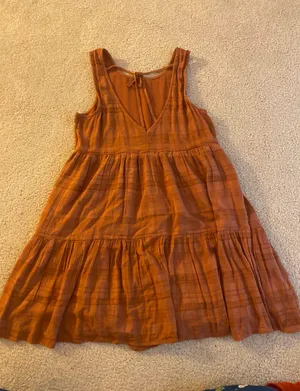 Dress thumbnail 3