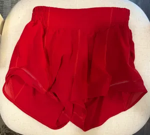 Lululemon Shorts Hotty Hot 2.5" High-Rise thumbnail 1