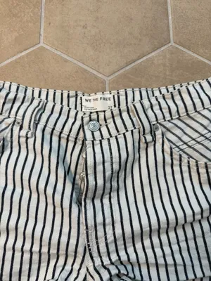 Free People Jean Shorts 27 Denim thumbnail 5