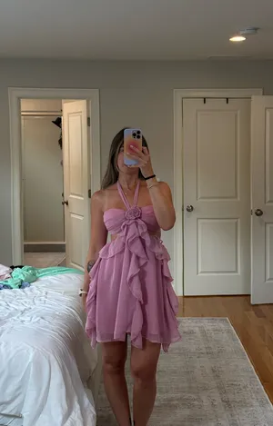 Selfie Leslie Santiago Cut-Out Ruffle Dress Blush thumbnail 4