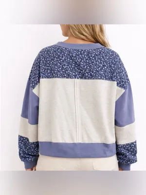 NEW Altar’d State Blue Floral Pullover Sweatshirt Size XL NWT thumbnail 2