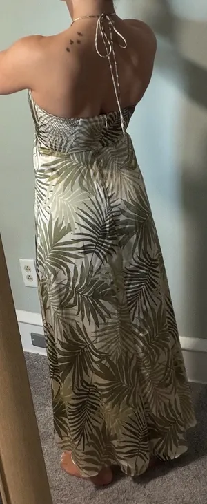 Abercrombie Halter Dress thumbnail 2