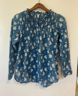 J. Crew Blue White Floral Ruffled Round Neck Button Long Sleeve Blouse Women’s 4 thumbnail 1