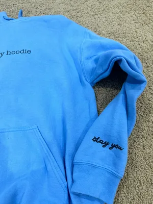 Gildan blue happy hoodie thumbnail 2