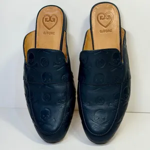 G/FORE Skull & T's Embossed Leather Mules Womens 7.5 Blue Preppy Gothic Twilight thumbnail 9