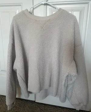 American Eagle Sherpa Crewneck thumbnail 1