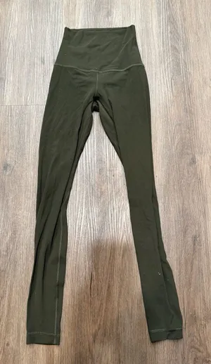 Lululemon Women's Align high rise Leggings Size 0 green‎ thumbnail 1