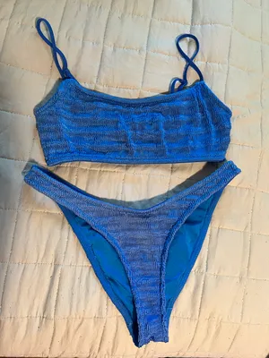 Triangl Bikini thumbnail 1