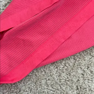 Lululemon top. S thumbnail 4