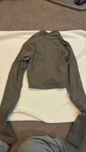 pretty little thing khaki green active quarter zip thumbnail 2