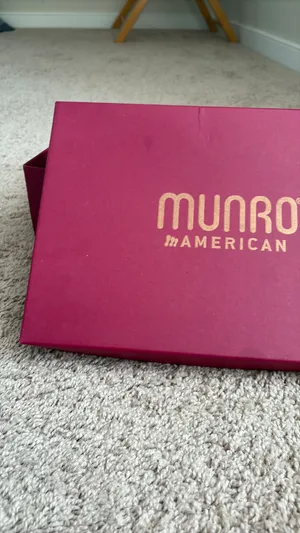 Black leather boots Munro size nine real leather thumbnail 5