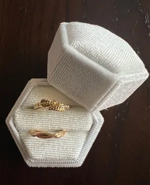 10k Gold Plated (2) in a Set Toe Rings NWT thumbnail 1