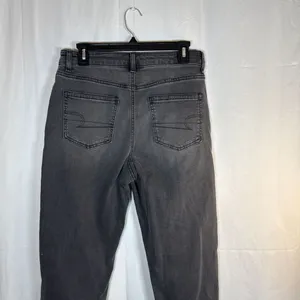 Women’s American Eagle Mom Jean Black Jeans Straight Leg Size 8 Preowned thumbnail 9