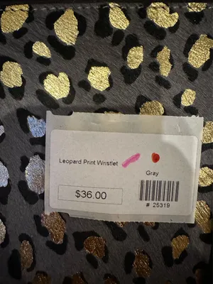 Women’s Wristlet Multiple thumbnail 3
