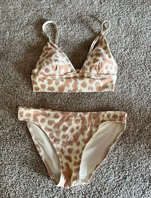 Aerie Tan Leopard Bikini Set thumbnail 1