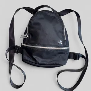 Lululemon Bag City Adventurer Backpack Micro Black+Silver Mini Bag Purse Soldout thumbnail 4