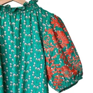 THML Verde S Mock Neck Embroidered floral Puff Sleeve Green blouse thumbnail 9