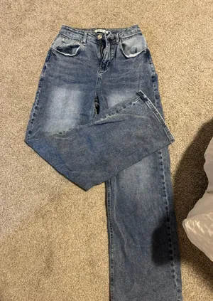 Jeans Size 27 thumbnail 3