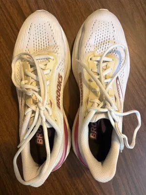 Brooks Size 7.5 Launch 12 Women's White and Pink Athletic Running Shoes thumbnail 5