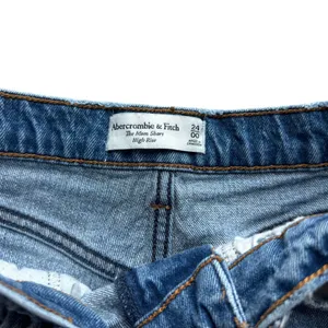 Abercrombie Mom Shorts thumbnail 3