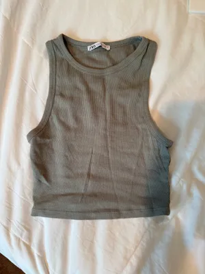 ZARA Cropped Tank Top thumbnail 2
