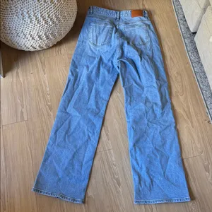 Classic Blue Denim Jeans Size 26 thumbnail 4