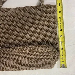 The Sak Crochet Knit Bag Brown Neutral Lined Shoulder Bag Zipper Pocket thumbnail 4