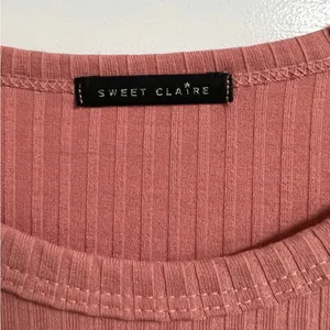 Boutique Top thumbnail 2