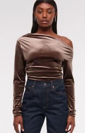 Abercrombie & Fitch Long-Sleeve Velvet Asymmetrical Draped Top Size Small thumbnail 1