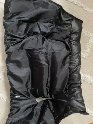 Crop Black Puffer Vest Size XS thumbnail 3
