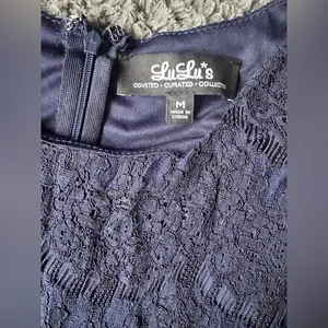 NWT Lulu's Take Me To Brunch Navy Blue Lace Shift Dress, Size Medium thumbnail 3