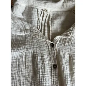 POL Crinkle Gauze Crop Button Up Size Small Oversized Smt1962a thumbnail 5