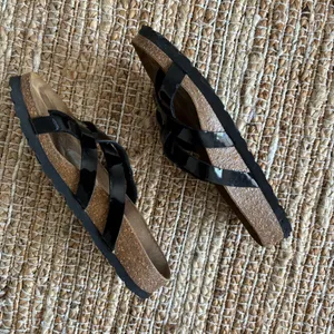 Birkenstock Betula Vinja Sandals Black Patent Leather L7 thumbnail 4